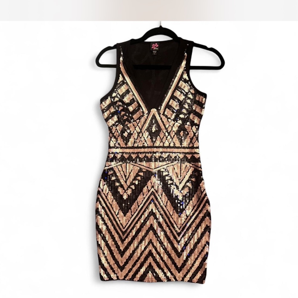 Gold and black sequin Bebe 2b dress size Small